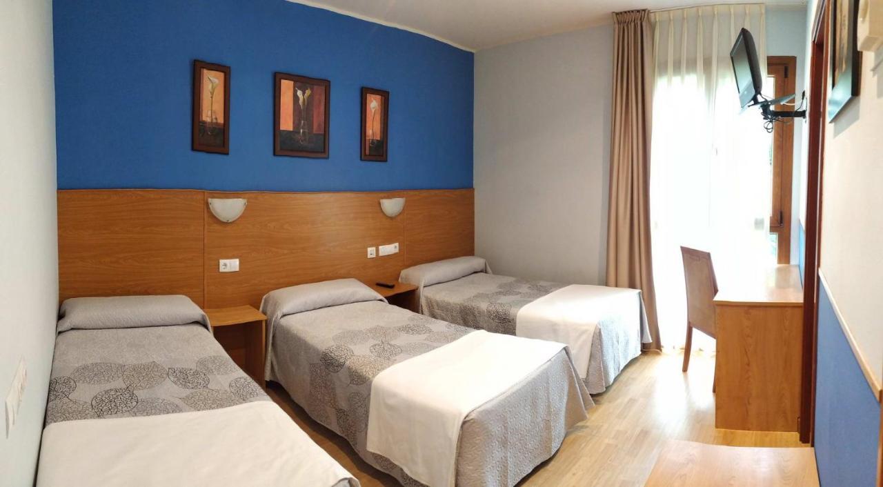 Hotel Santa Cristina โปลา เด เลนา ภายนอก รูปภาพ