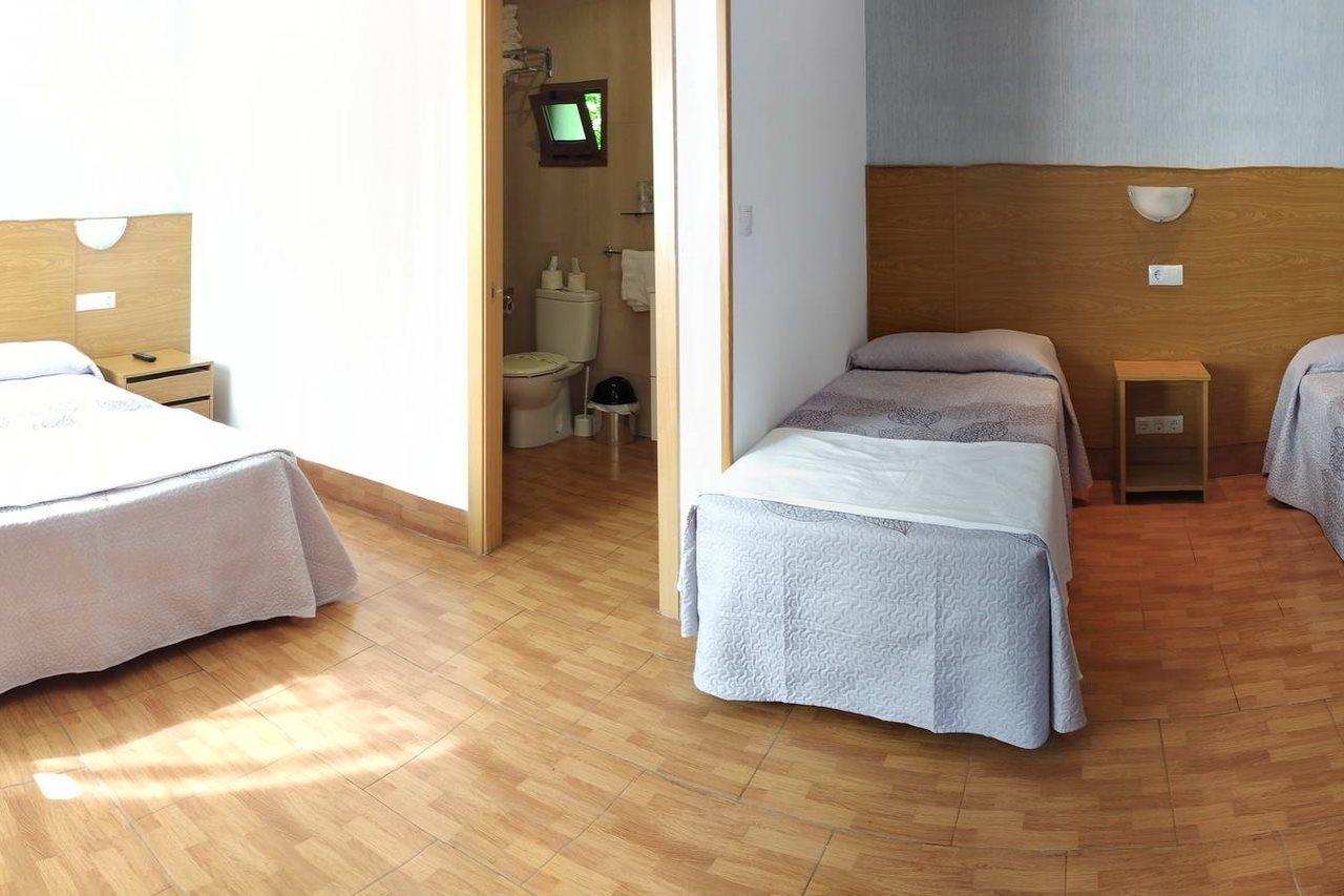 Hotel Santa Cristina โปลา เด เลนา ภายนอก รูปภาพ